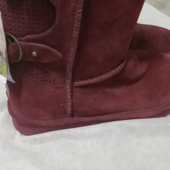 Shoes - Picture 4 of 6